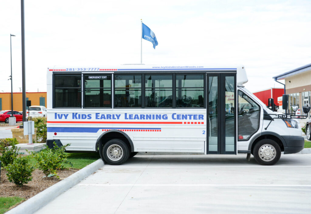 ivy kids bus